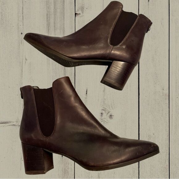 Stuart Weitzman Apogeelo brown leather Chelsea ankle boots heel pointed toe - Picture 3 of 10